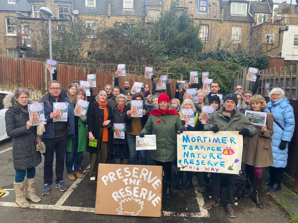 Campaigners locked out of Mortimer Terrace Nature Reserve, 2019